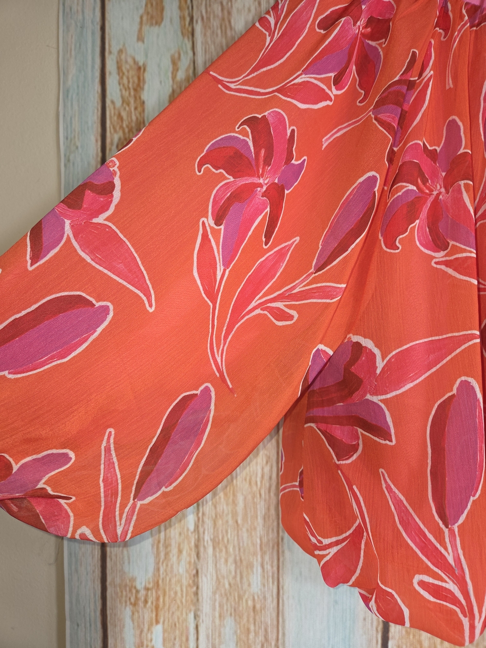 THML Sheila Bubble Hem Orange Peasant Blouse. Size Small - Picture 4 of 7